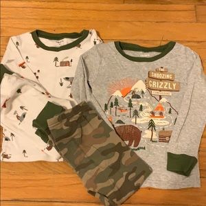 Carter’s pajama set